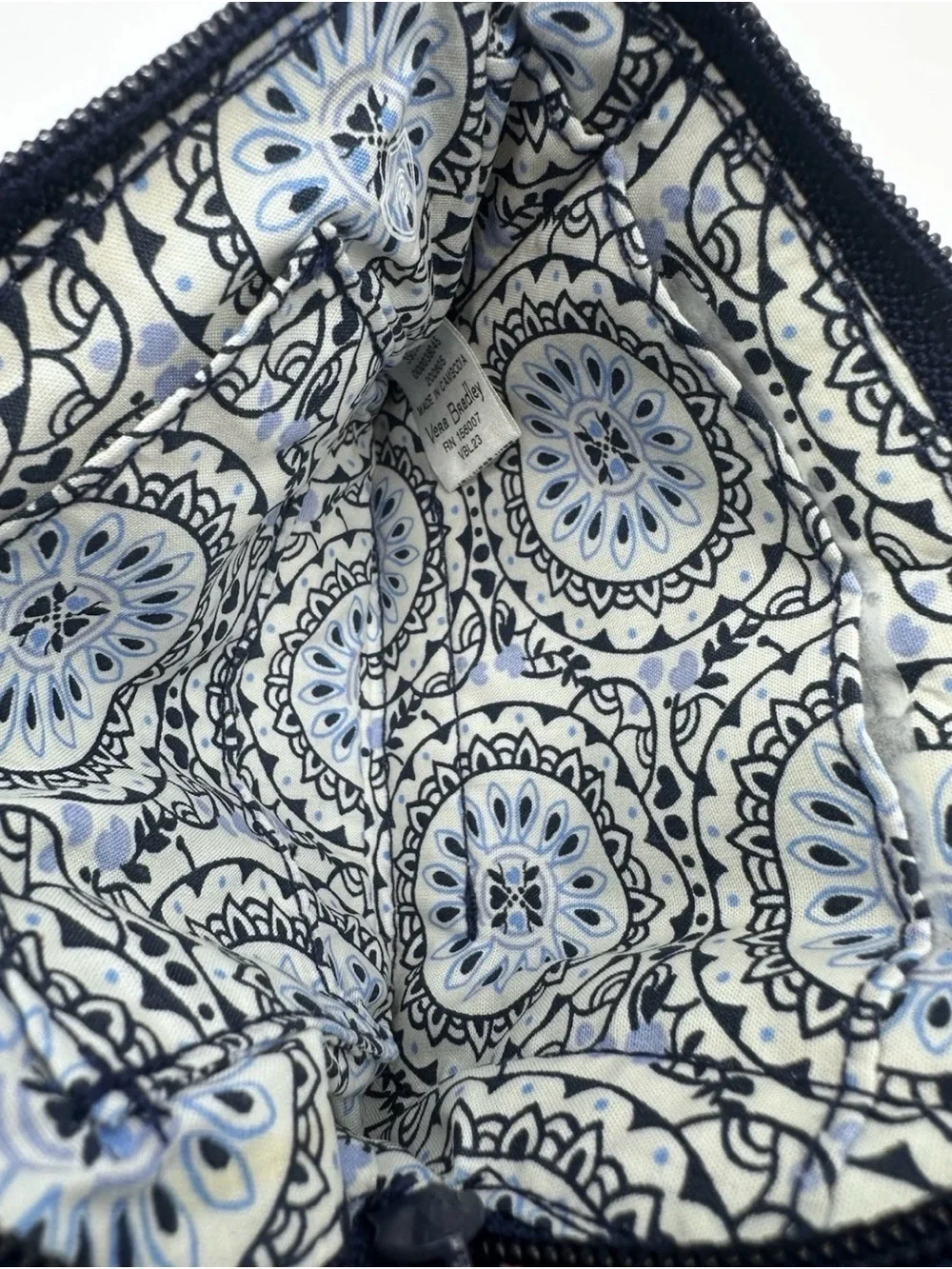 Vera Bradley Outlet RFID Zip-Top ID Case Wallet Moonlight Navy Denim Quilted NWT